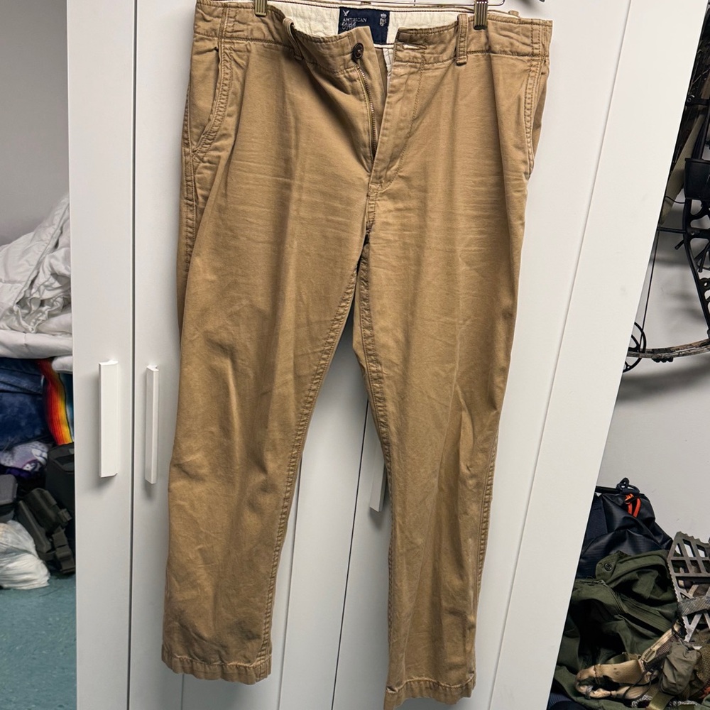 American Eagle Outfitters Men's Khaki Chinos